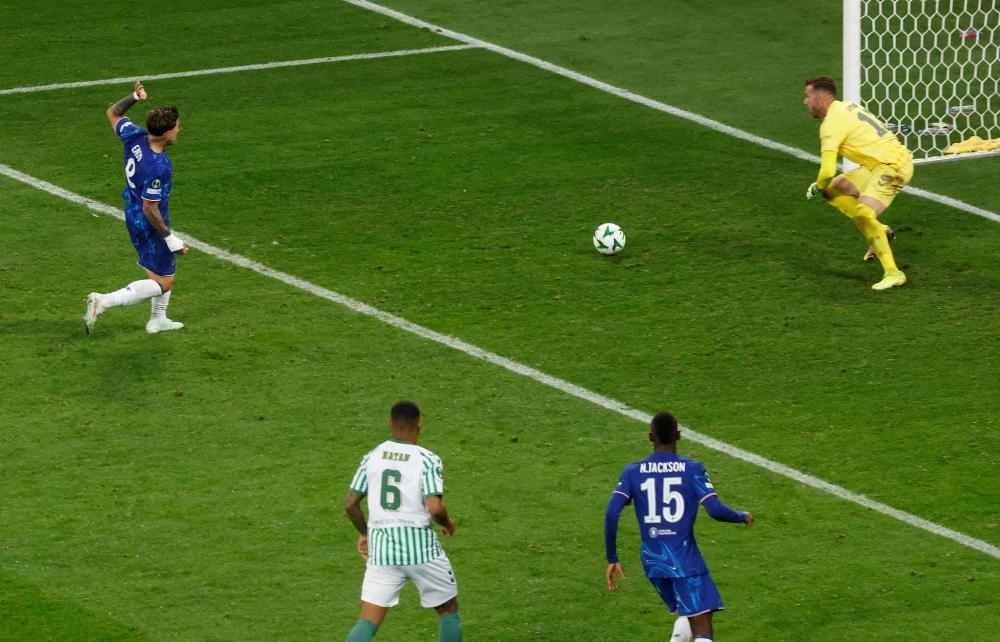 专访鲍曼：“点球杀手”是怎么炼成的 对500场里程碑感到惊讶